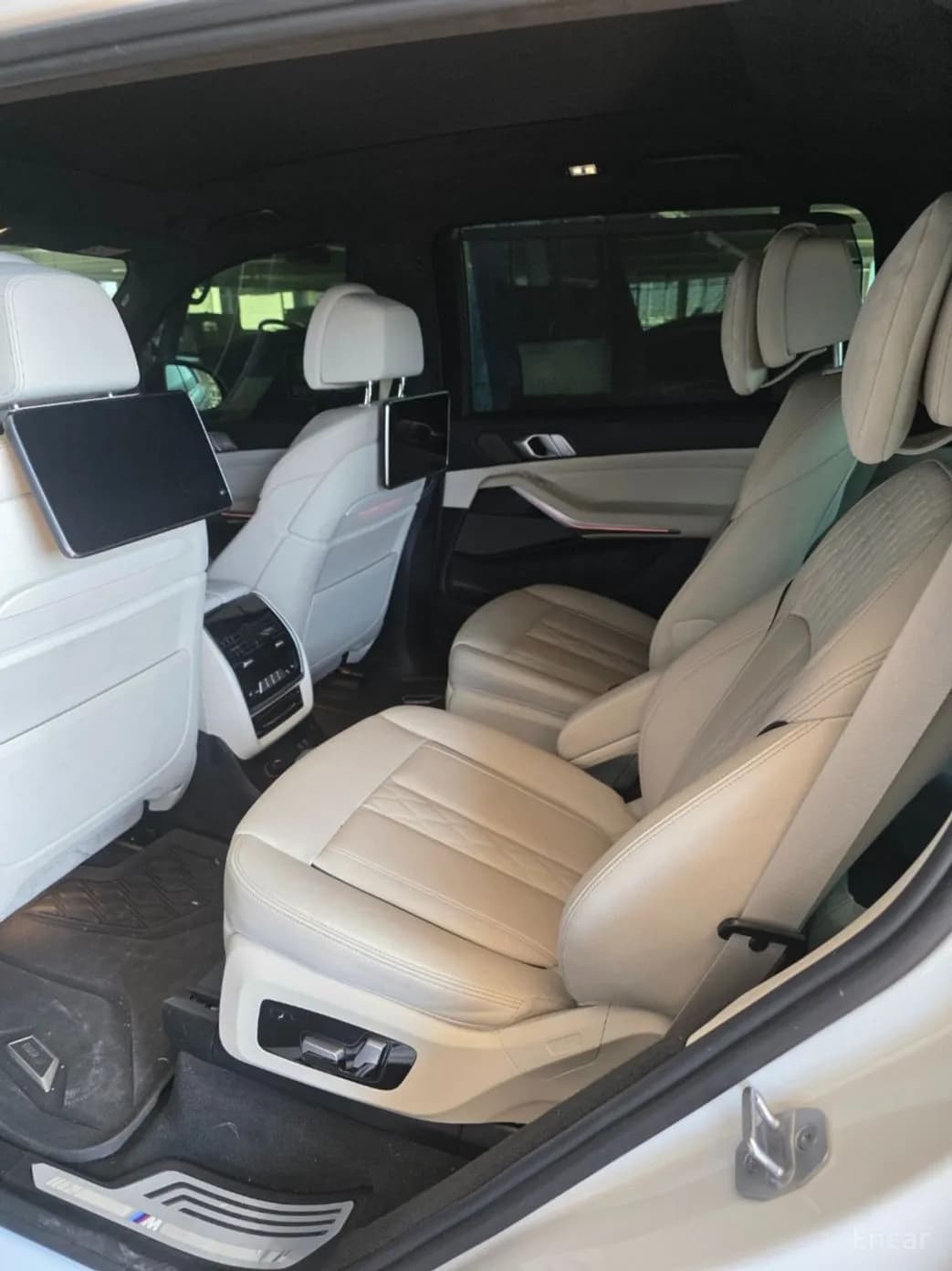 X7 (G07)