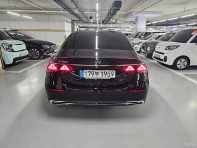 E-Class W214