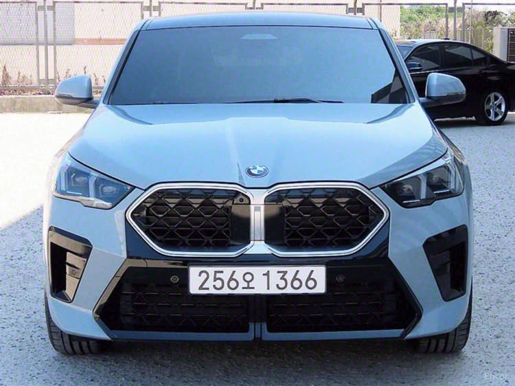 X2 (U10)