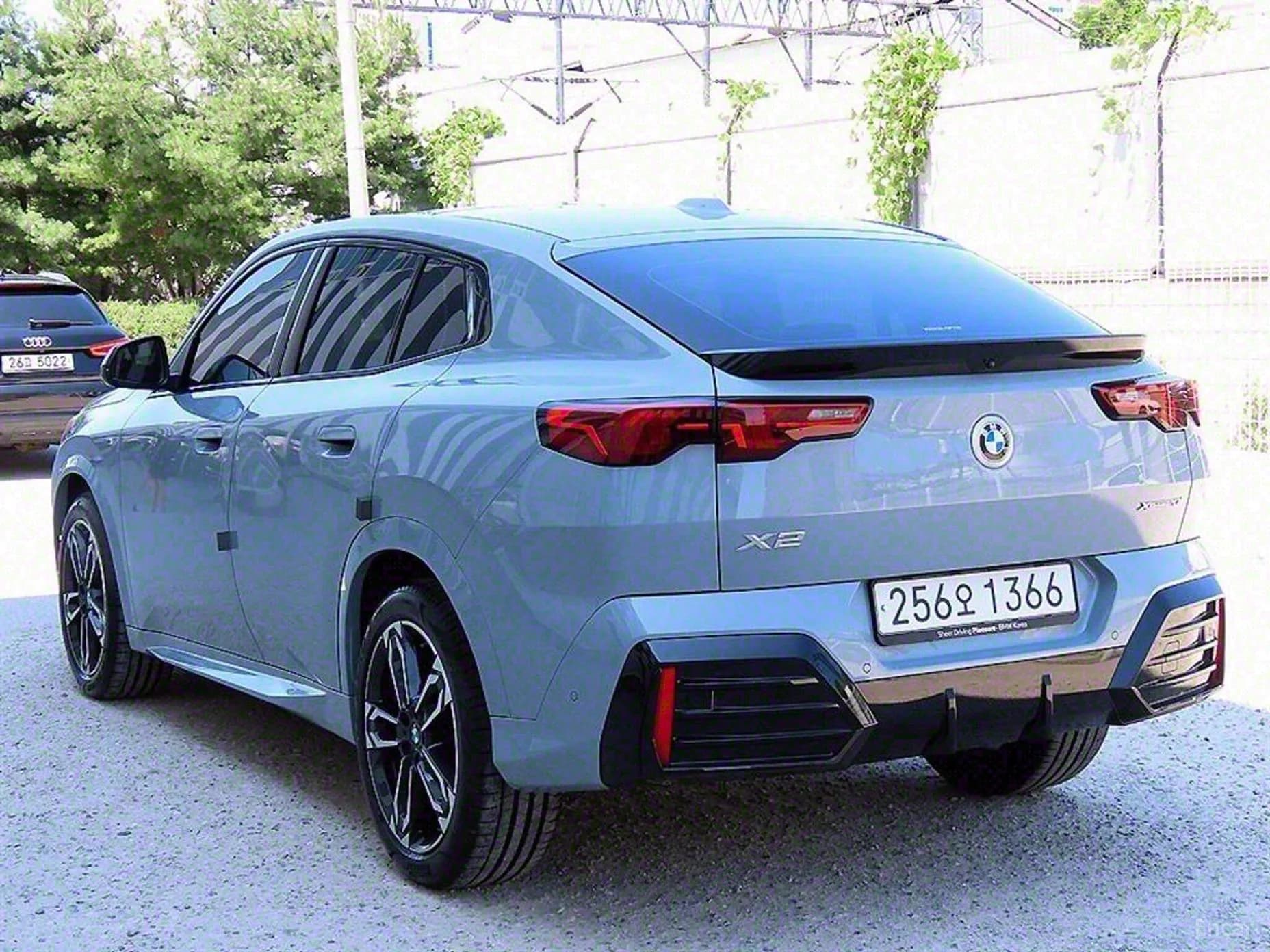 X2 (U10)