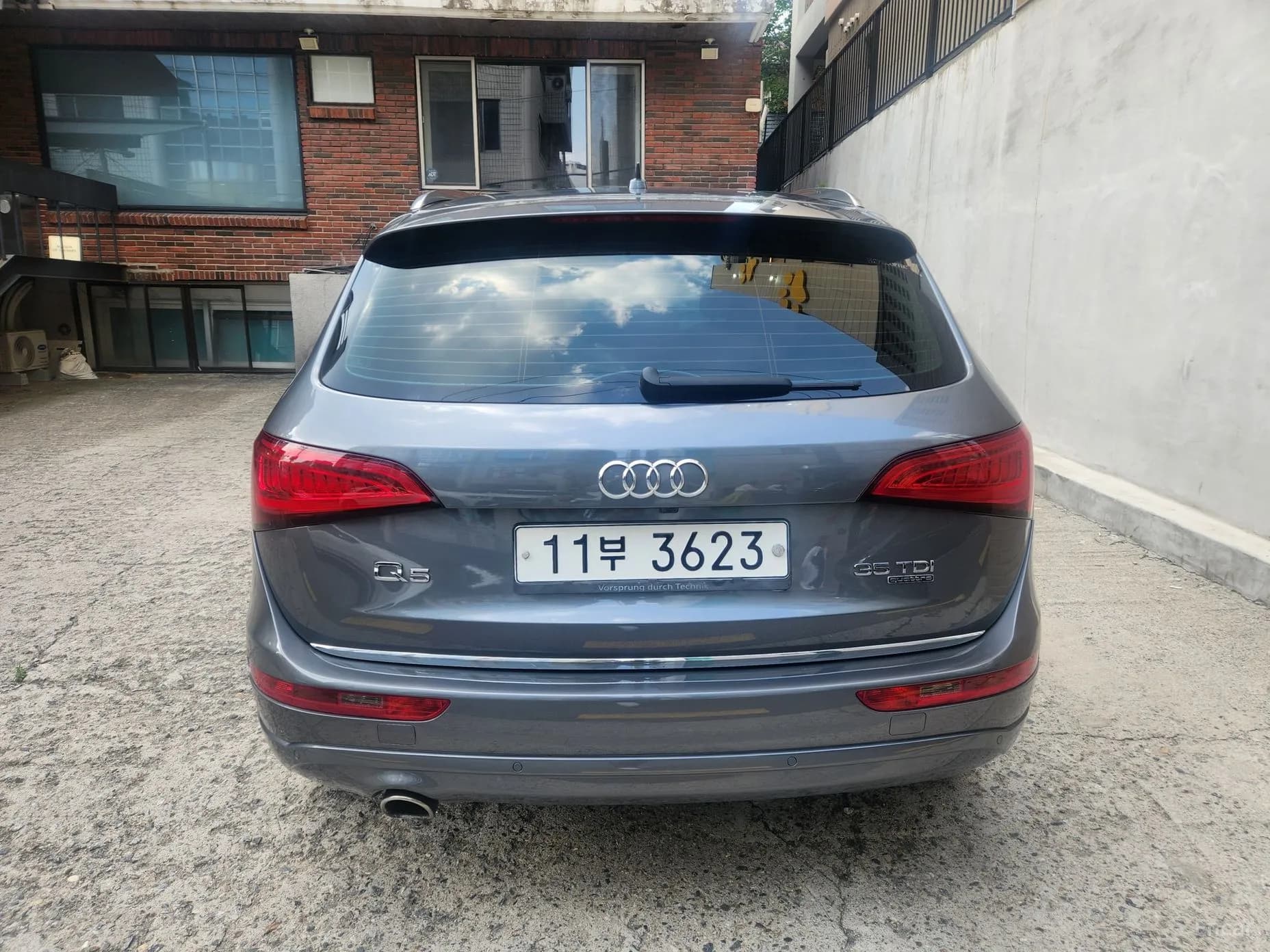 Q5