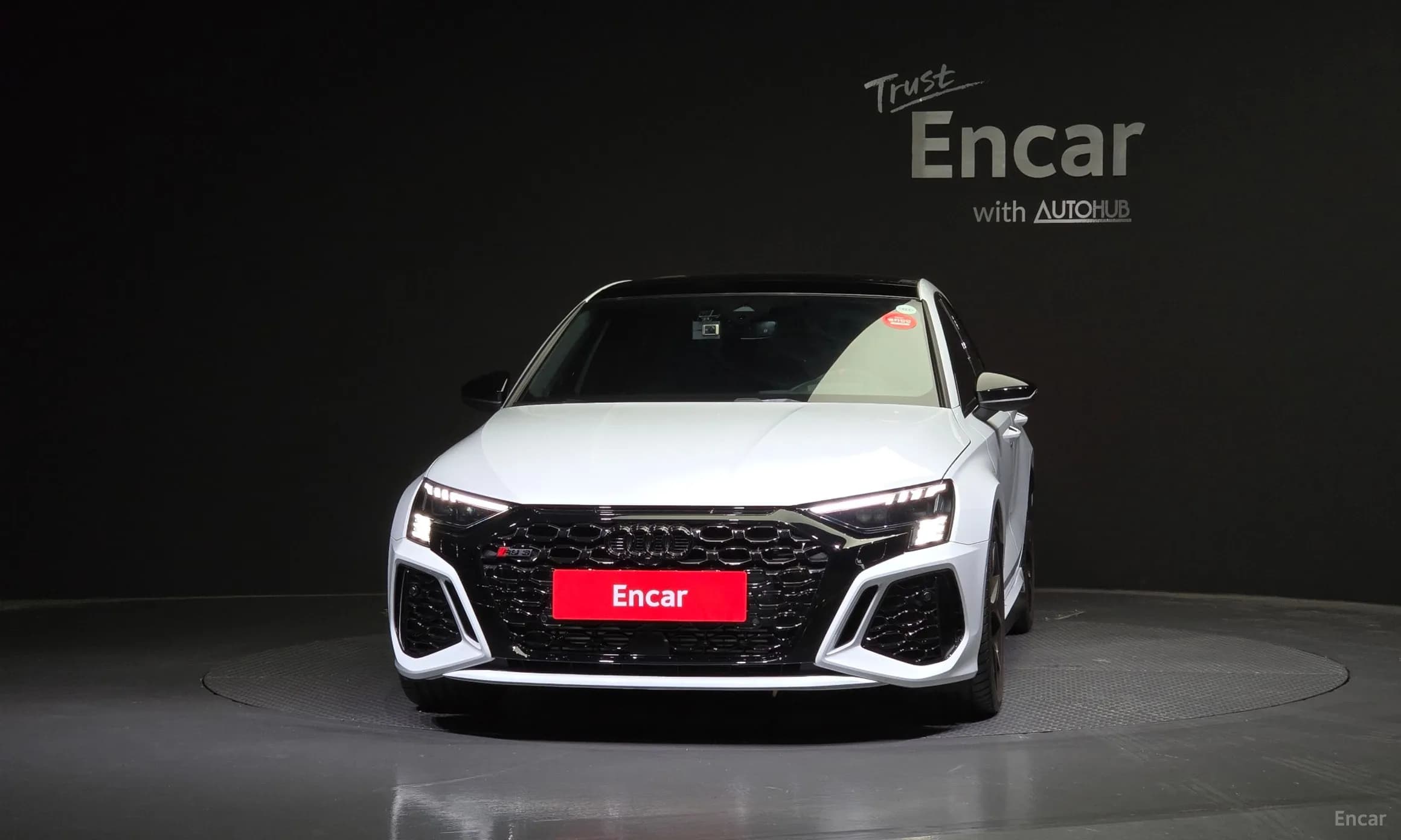 RS3 (8Y)