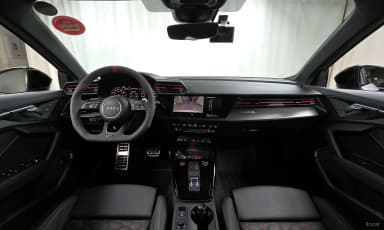 RS3 (8Y)