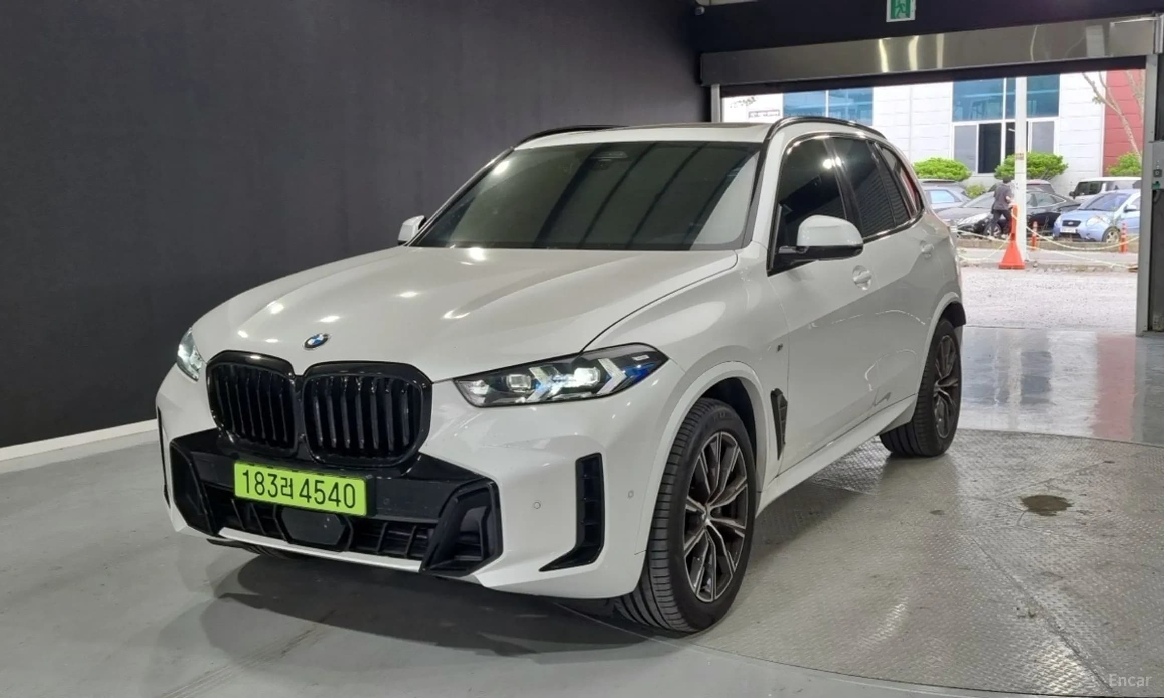 X5 (G05)