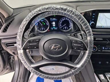 Sonata Hybrid (DN8)