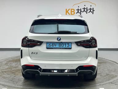 iX3