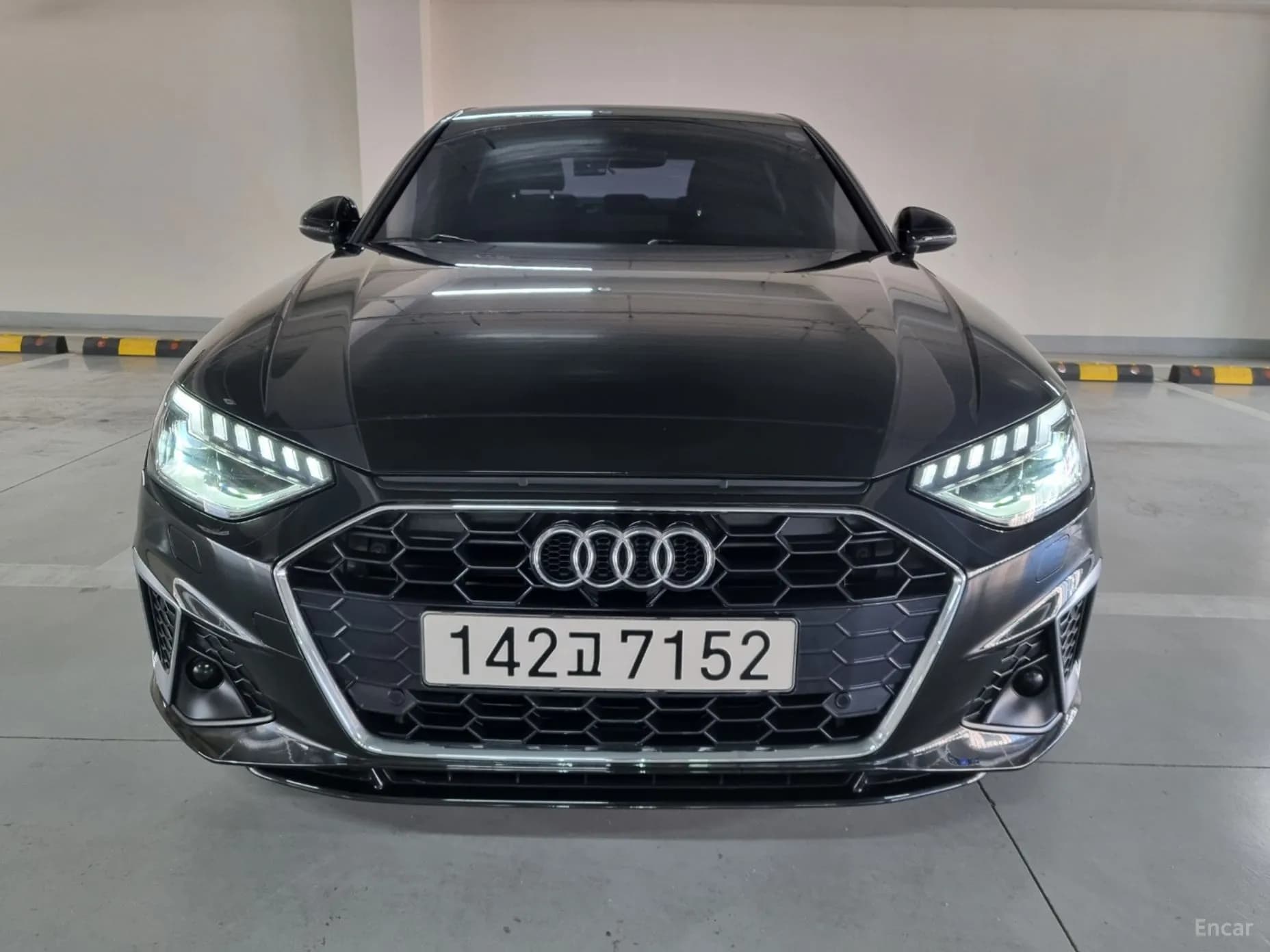 A4 (B9)