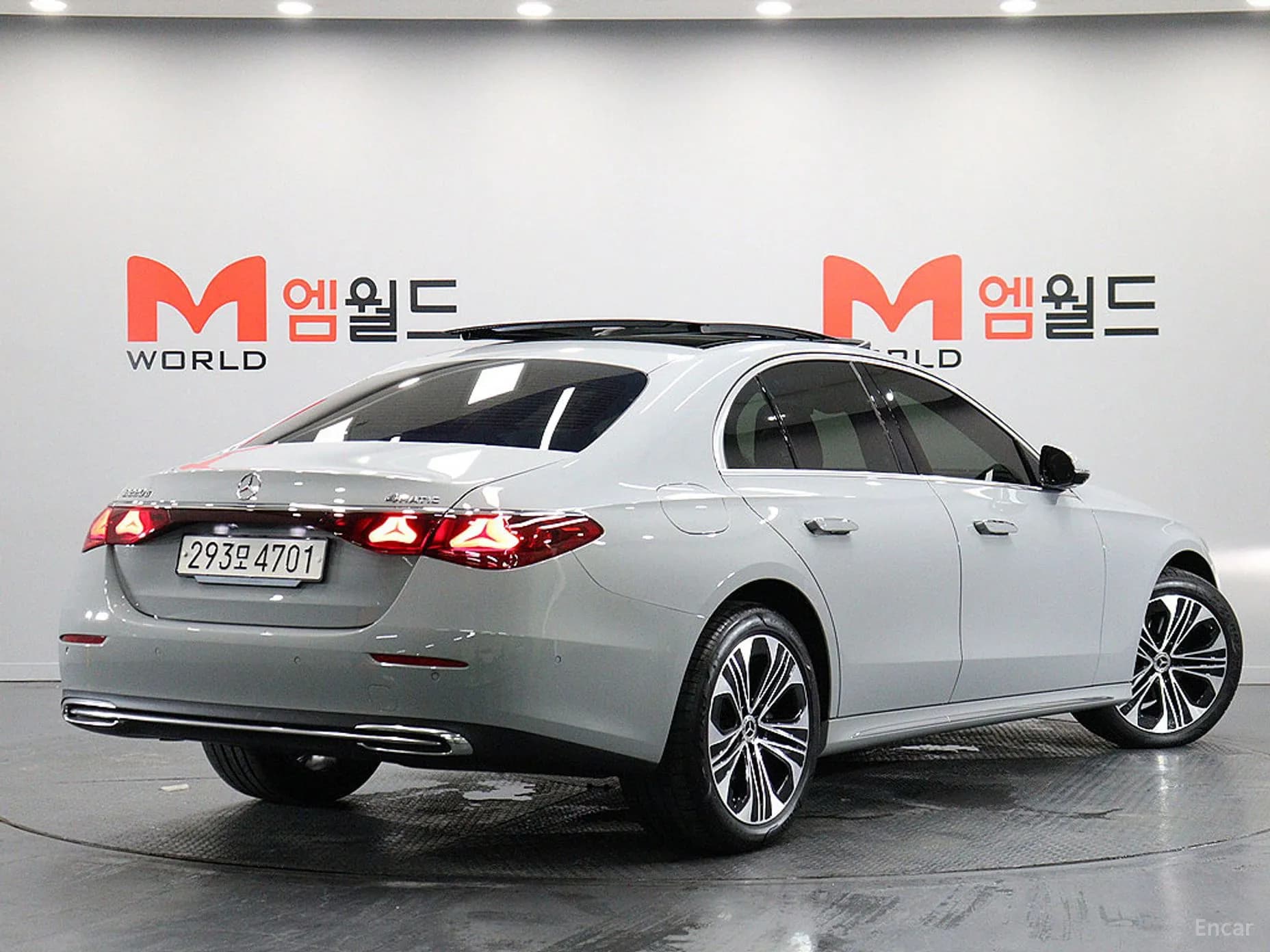 E-Class W214