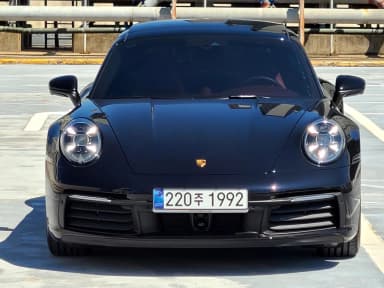 911 (992)