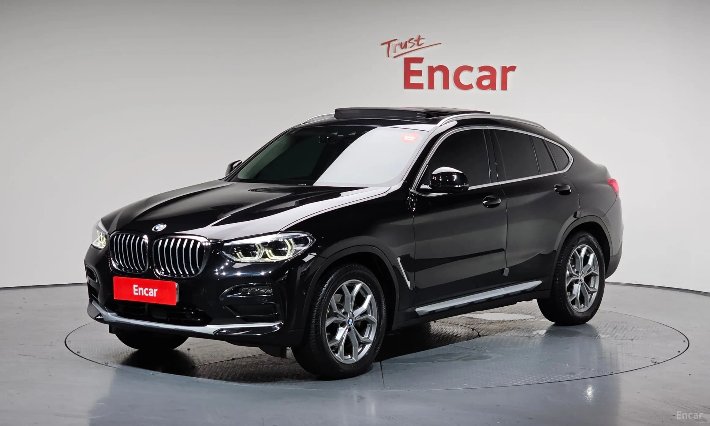 X4 (G02)