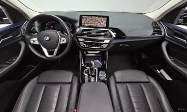 X4 (G02)