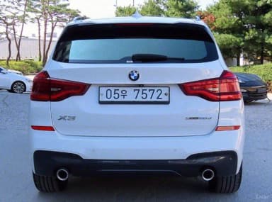 X3 (G01)