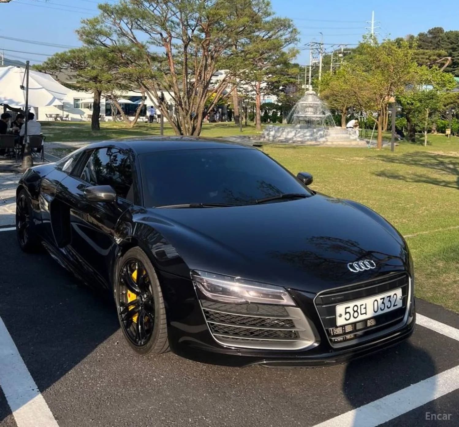 R8