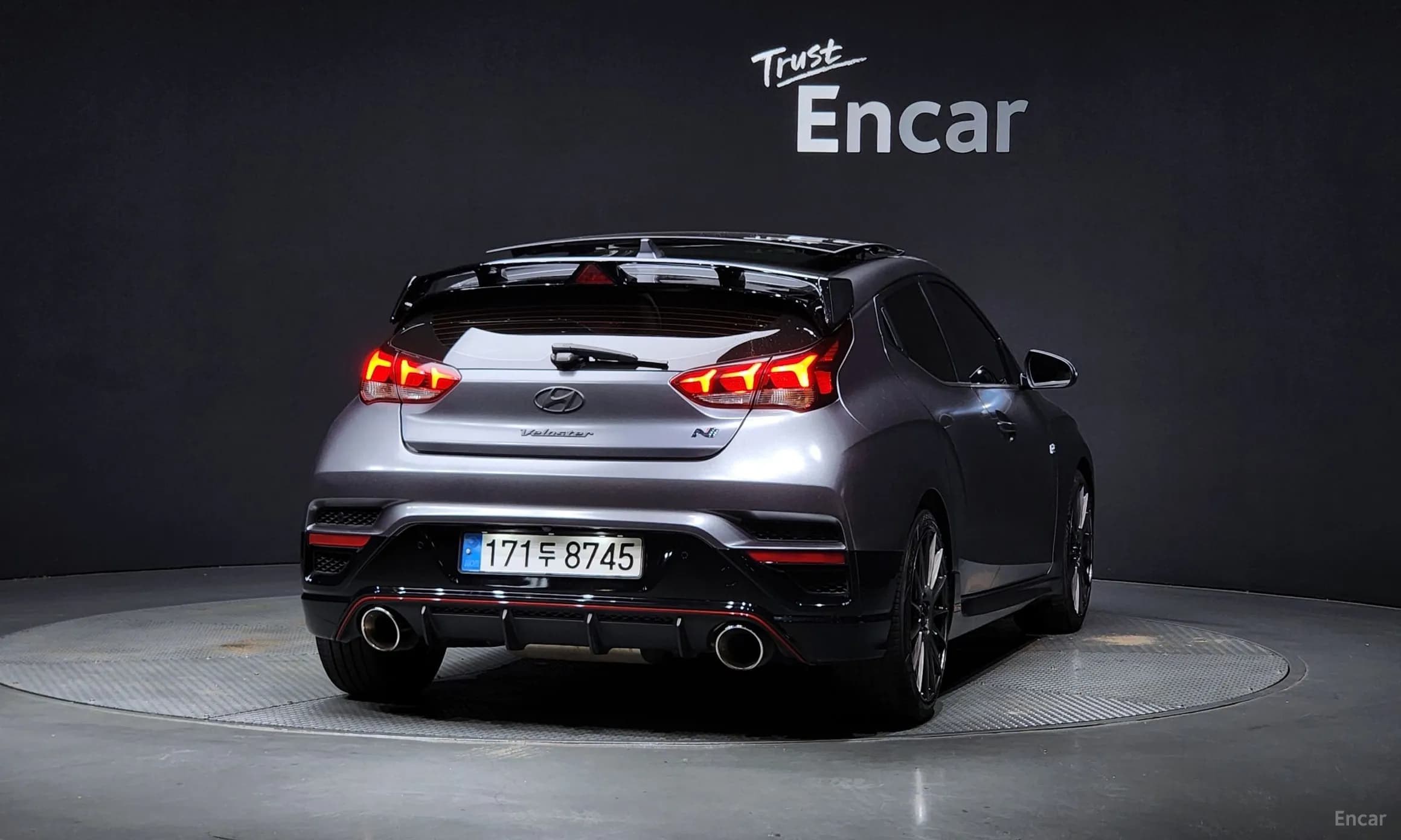 Veloster (JS)