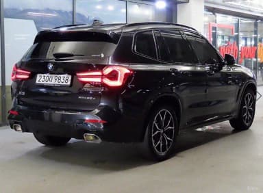 X3 (G01)