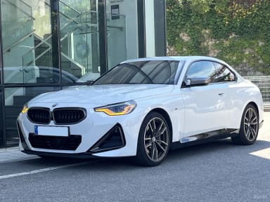 2 Series (G42)