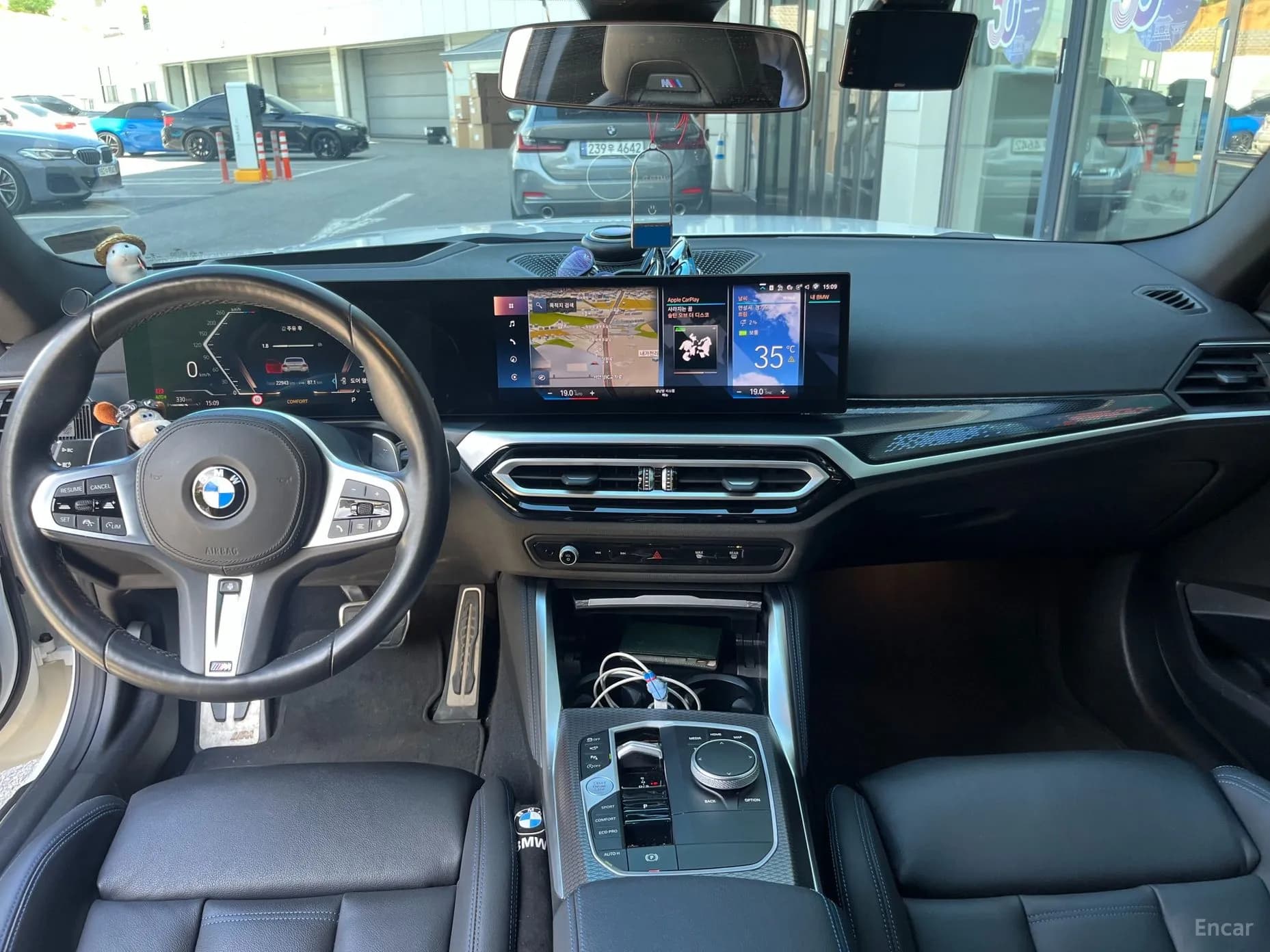 2 Series (G42)