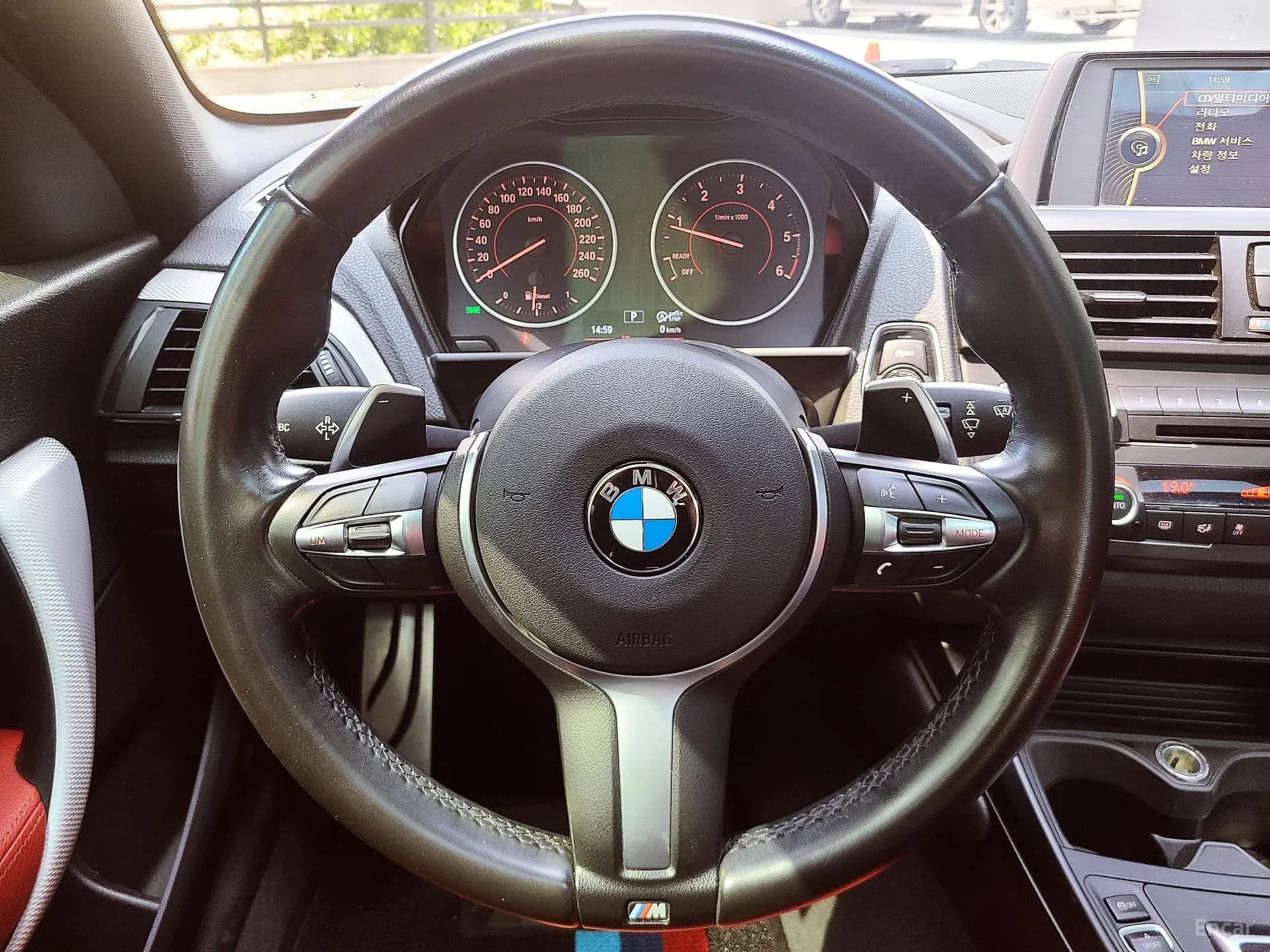 2 Series (F22)