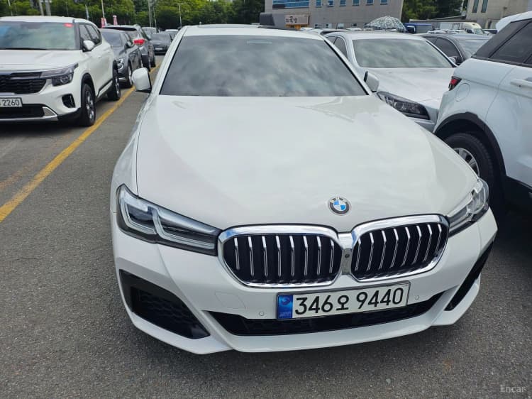 5 Series (G30)