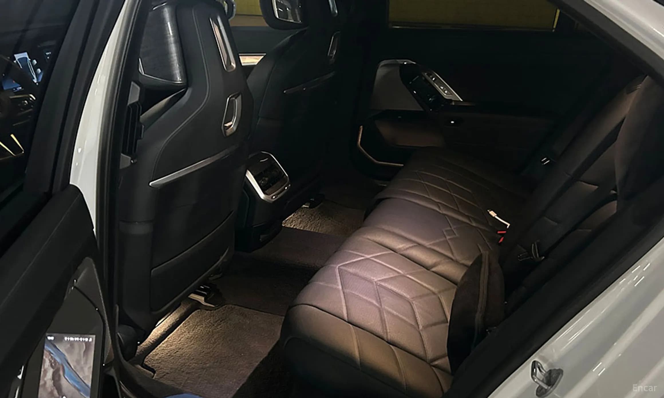 7 Series (G70)