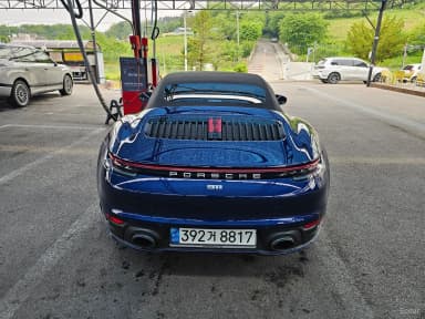 911 (992)