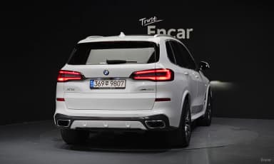 X5 (G05)