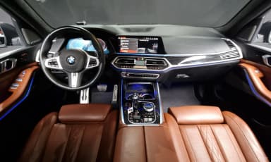 X7 (G07)