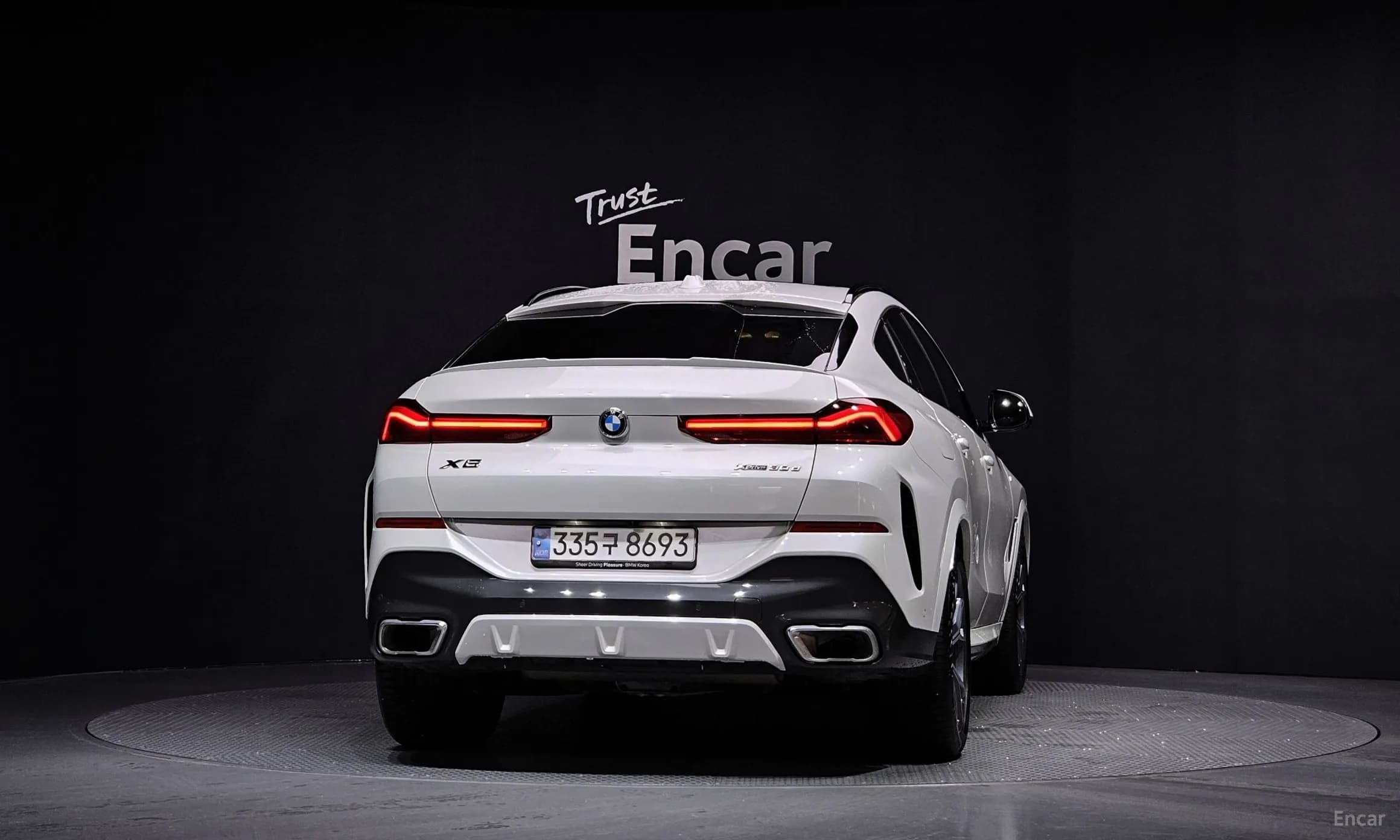 X6 (G06)