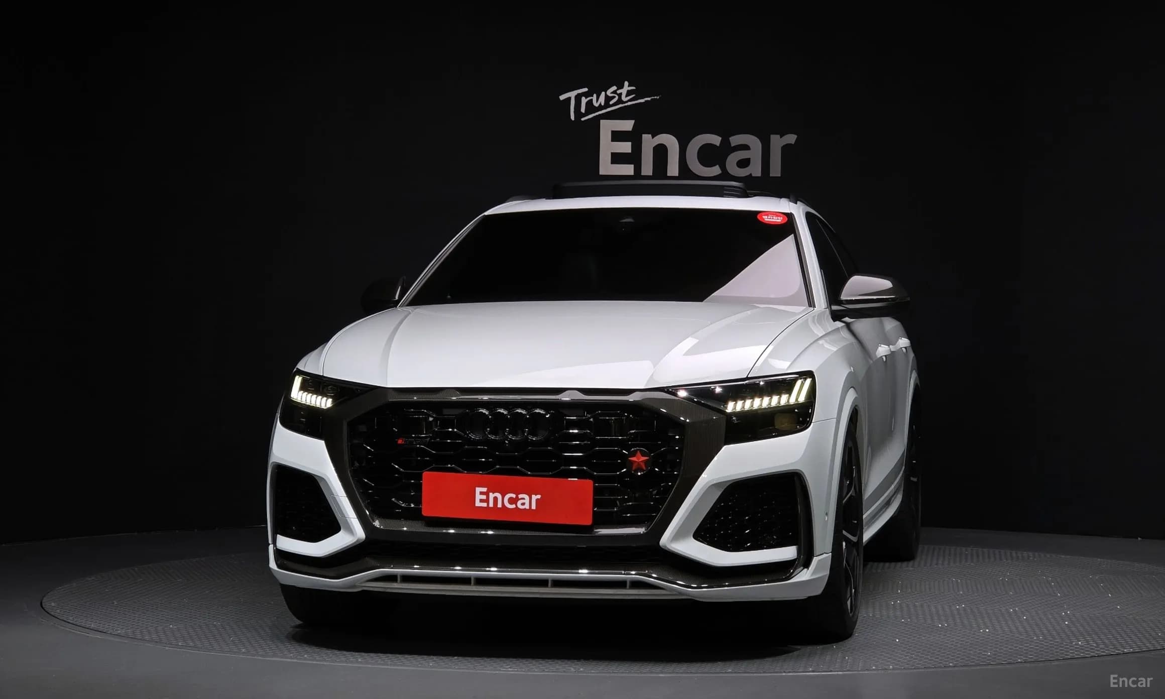 RSQ8 (4M)
