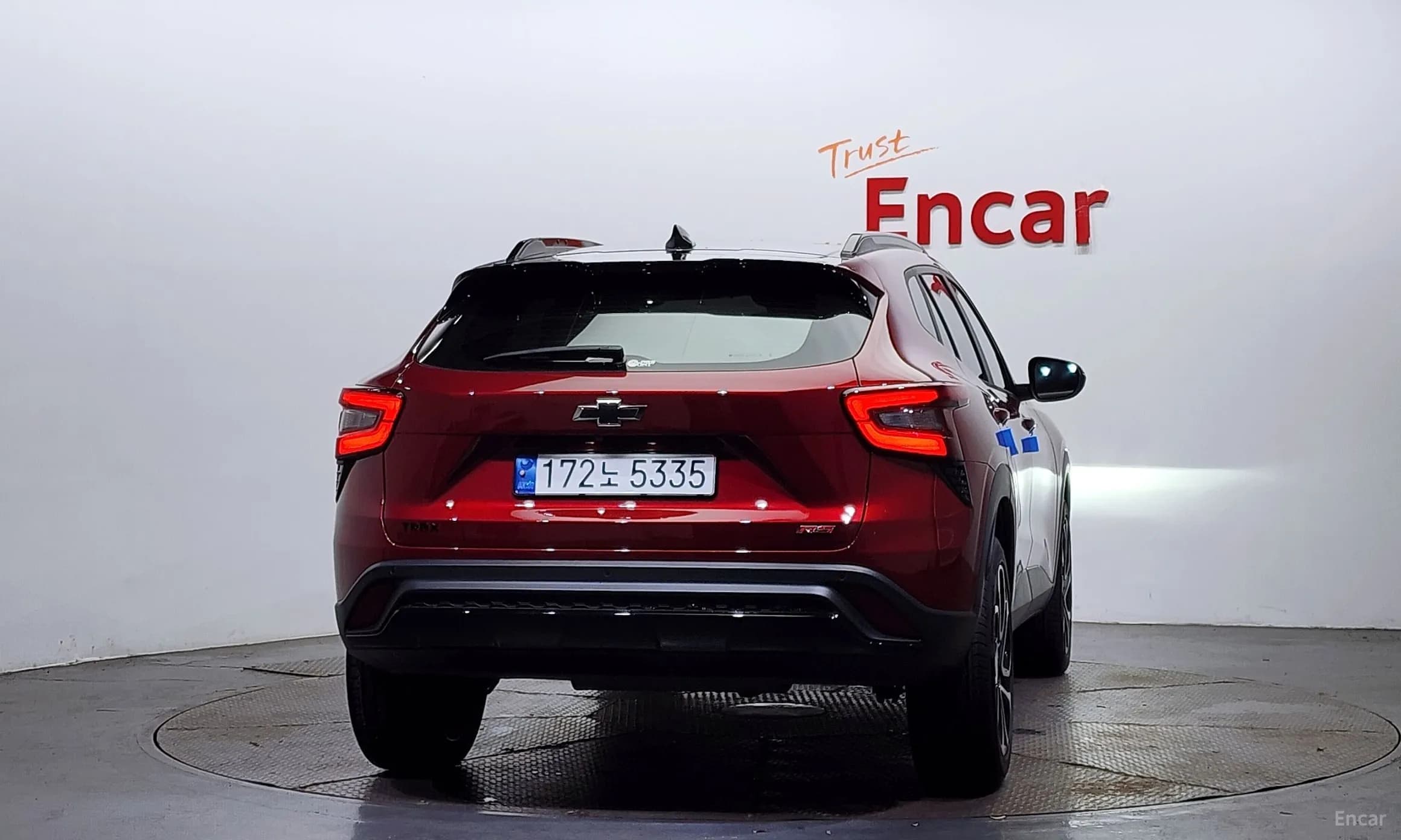 Trax Crossover
