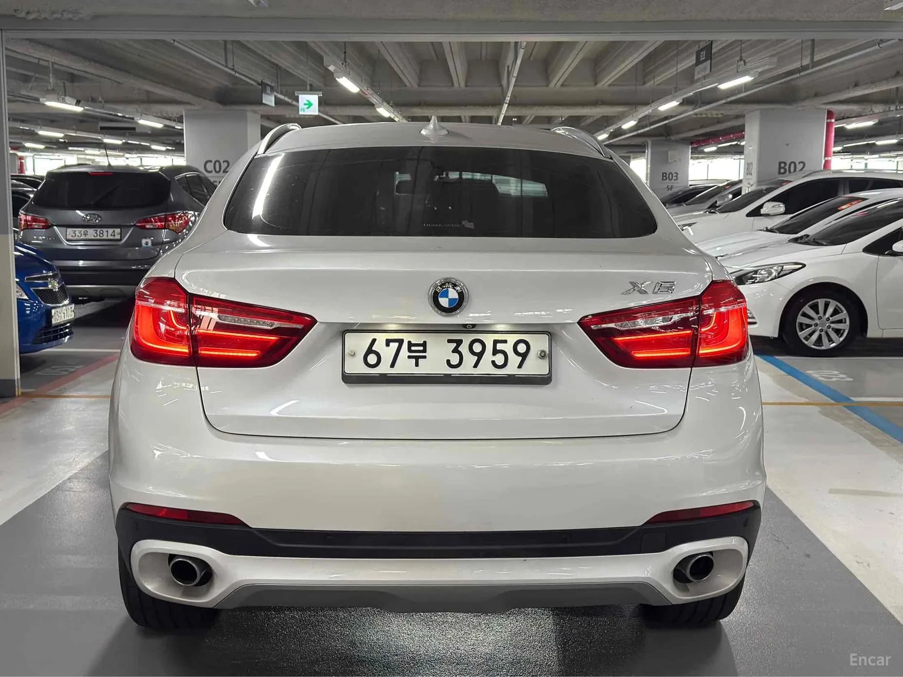 X6 (F16)