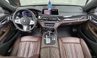 7 Series (G11)
