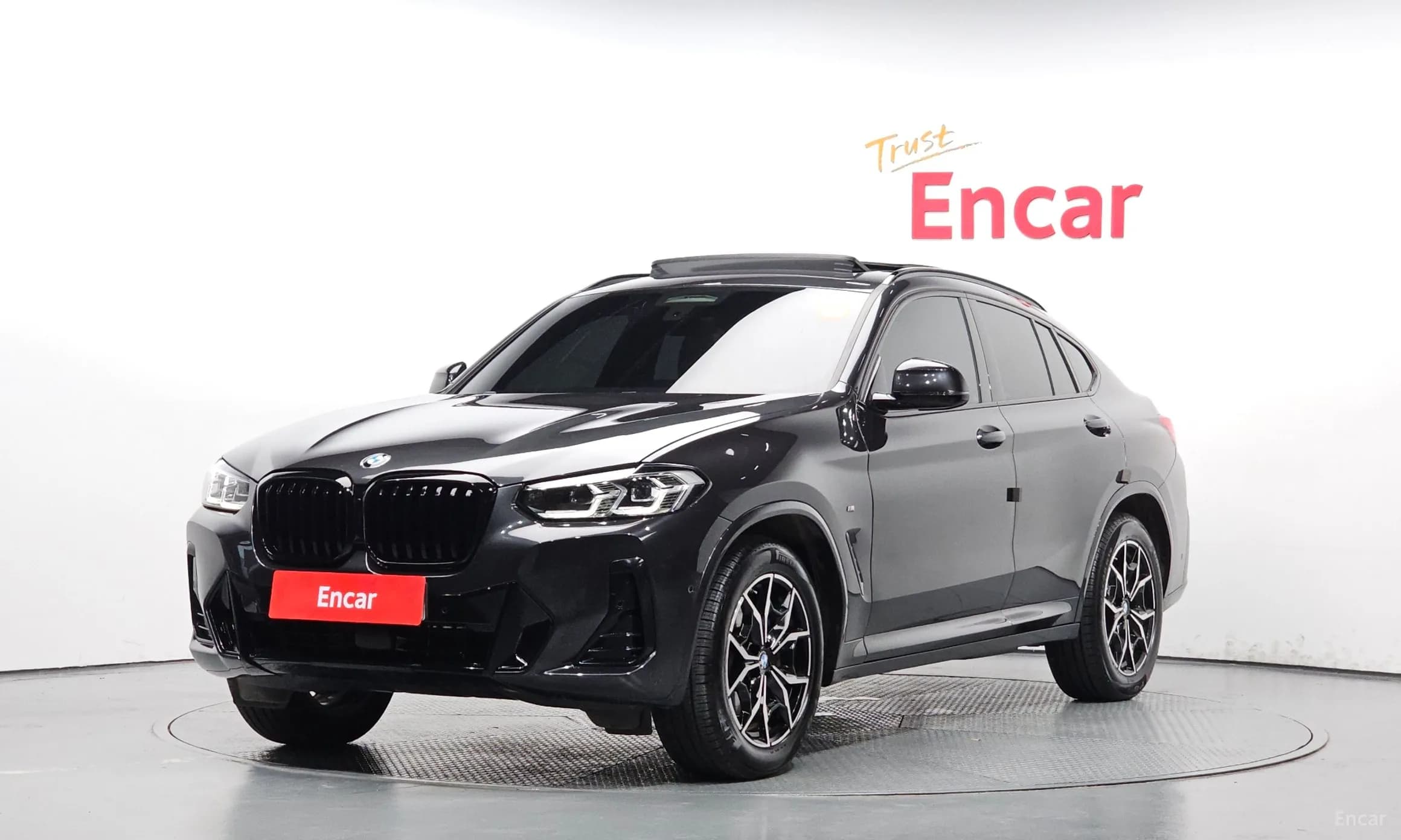X4 (G02)