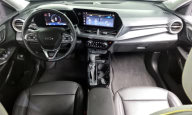 Trax Crossover