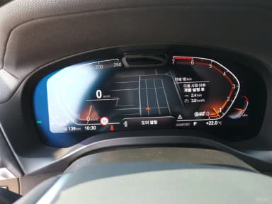 X4 (G02)