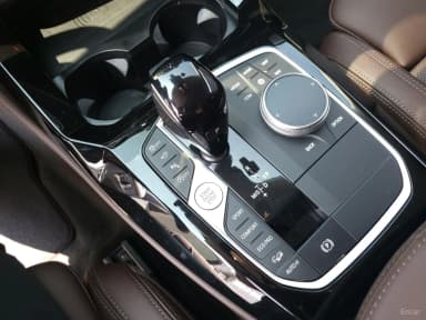 X4 (G02)