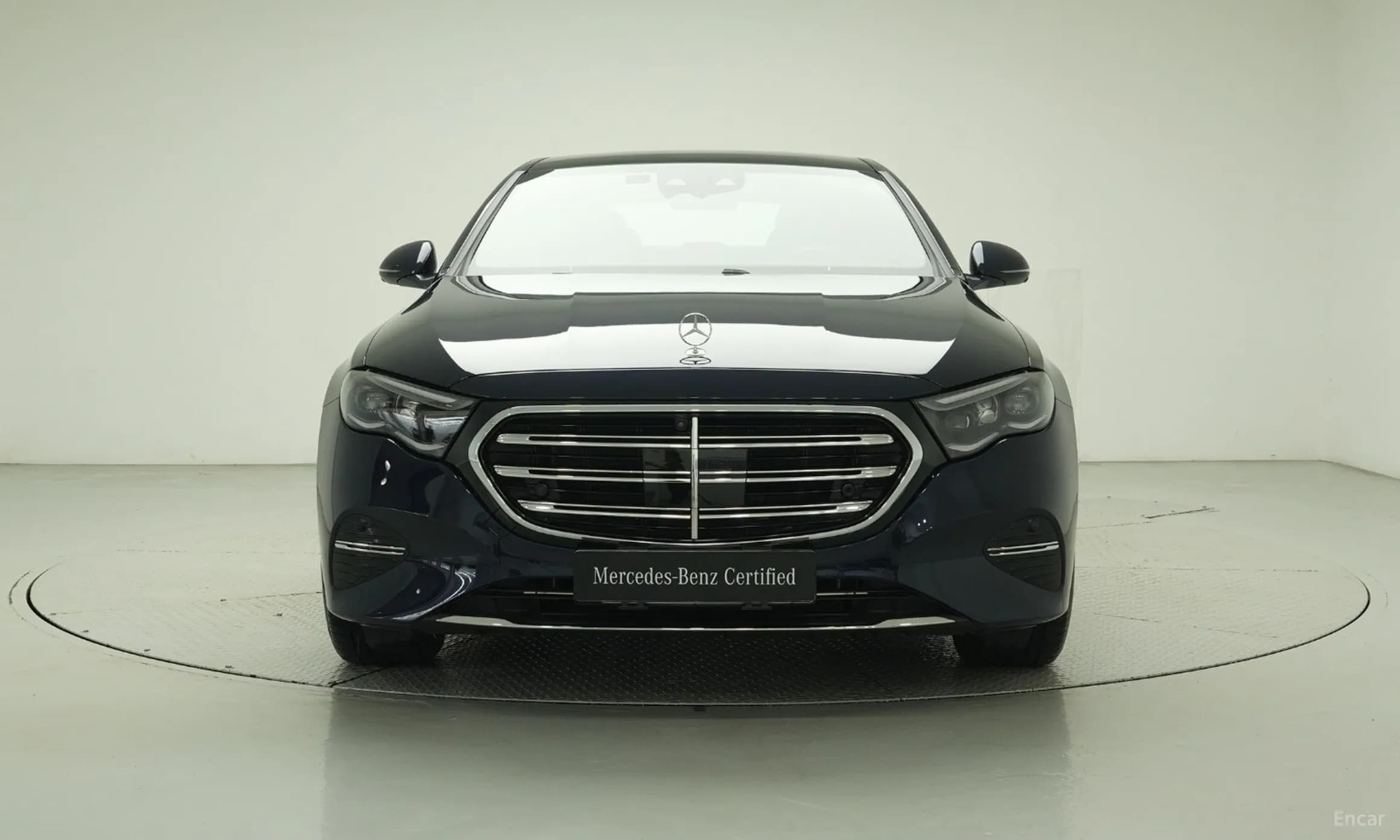 E-Class W214