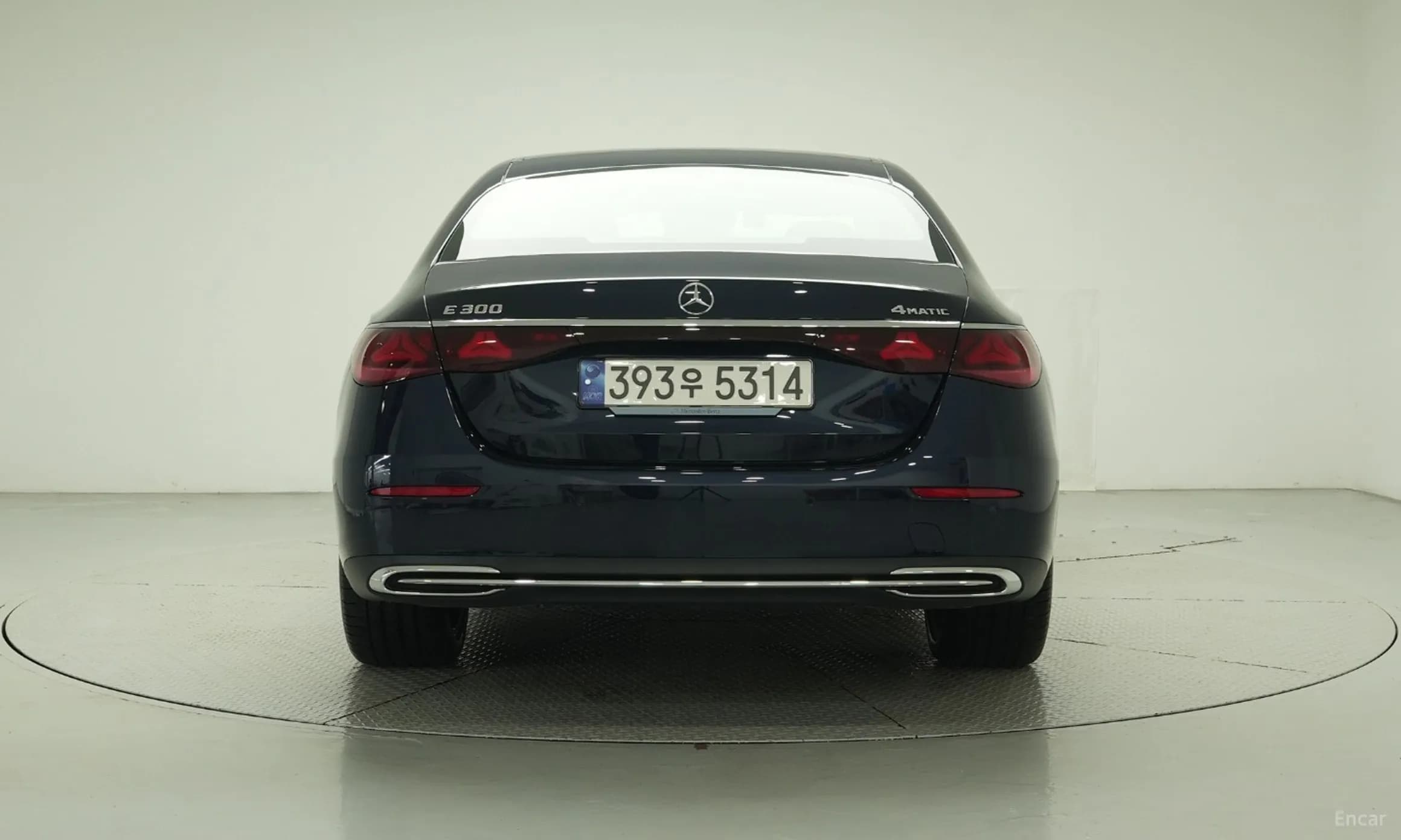E-Class W214