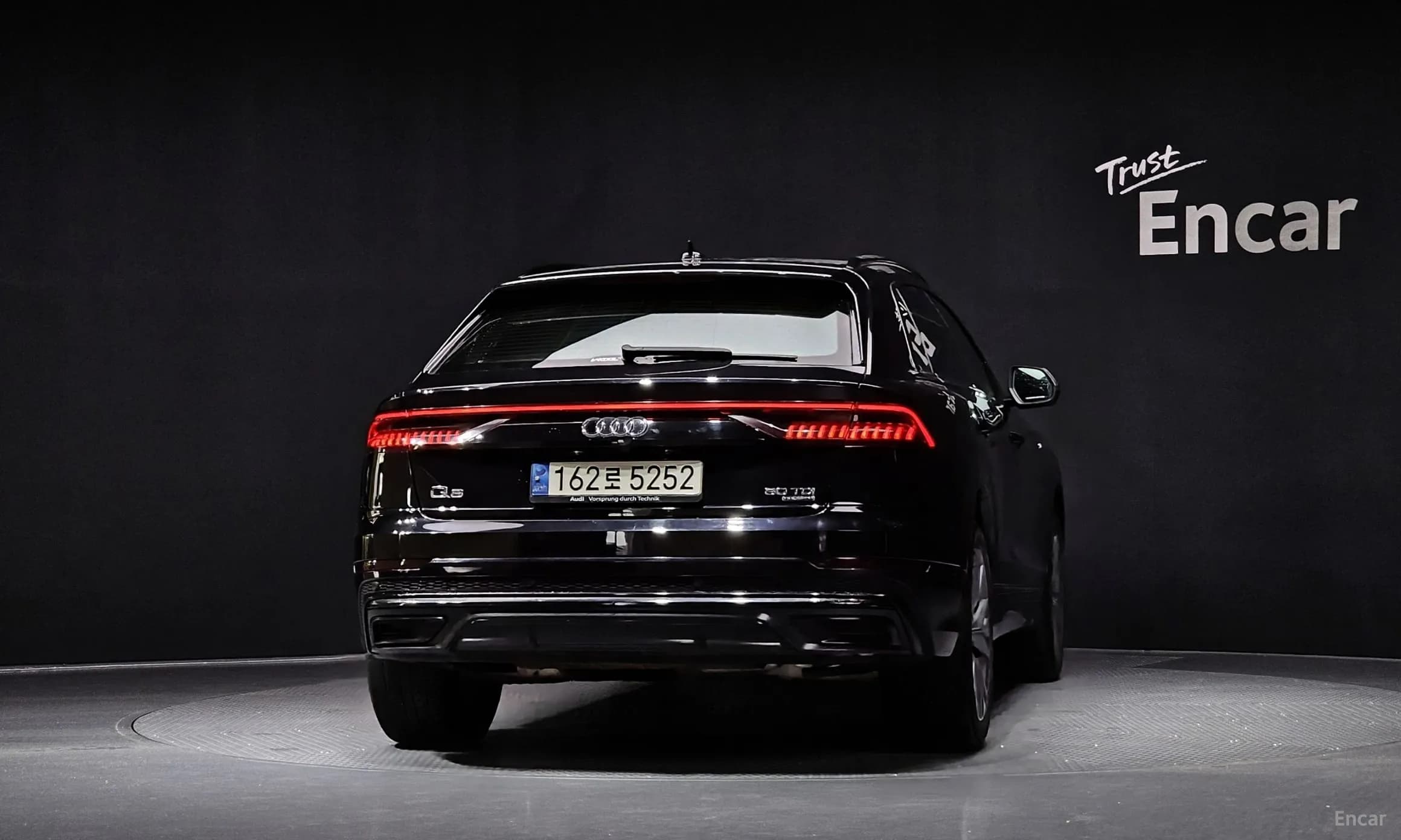 Q8 (4M)