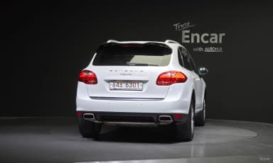 New Cayenne