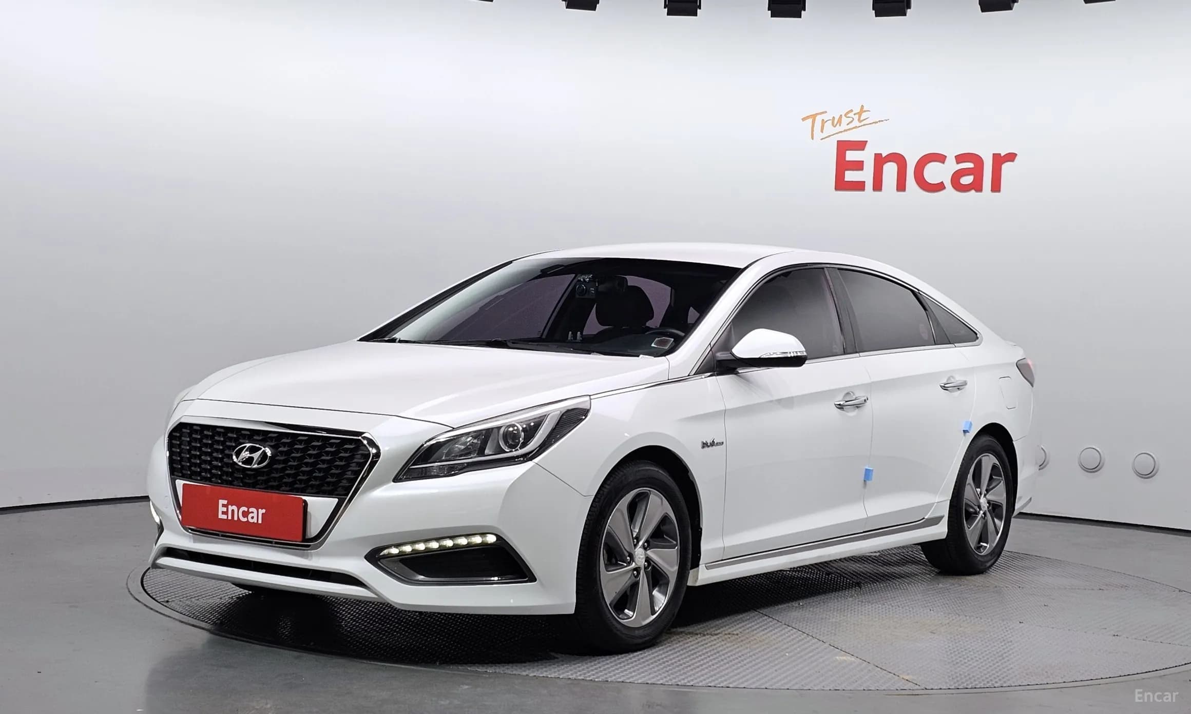 LF Sonata Hybrid