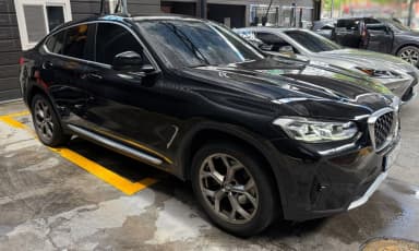 X4 (G02)
