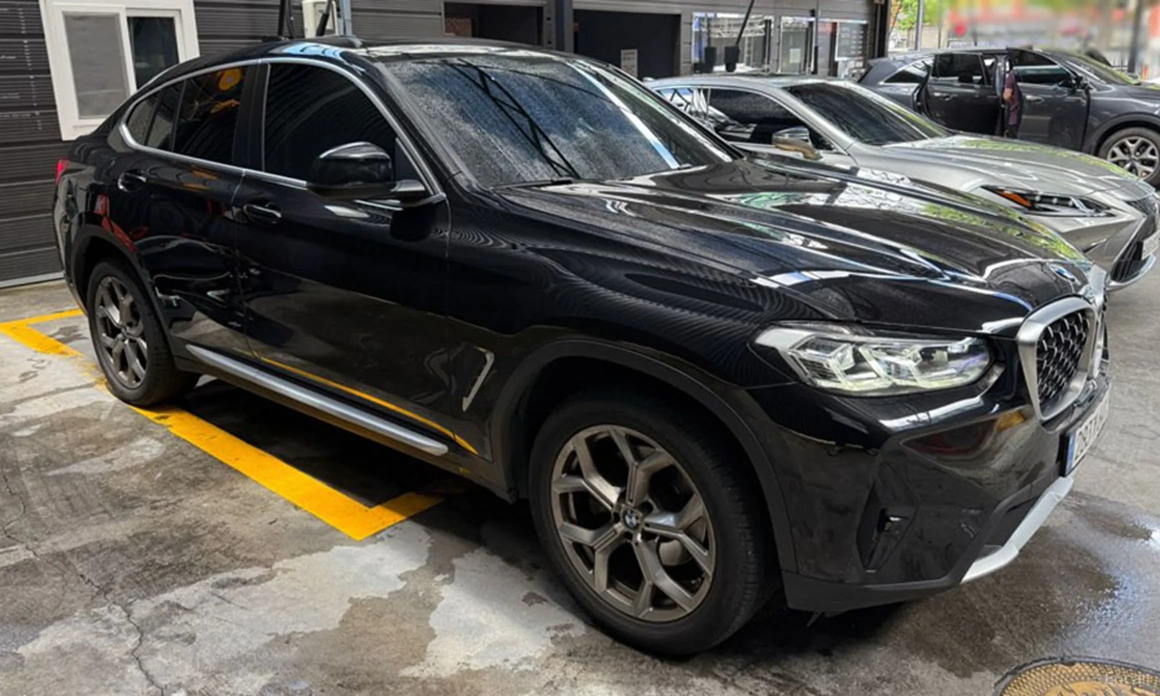 X4 (G02)