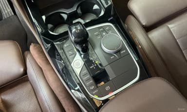 X4 (G02)