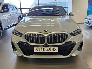 5 Series (G60)
