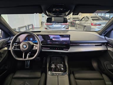 5 Series (G60)