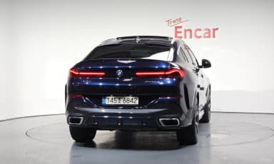 X6 (G06)