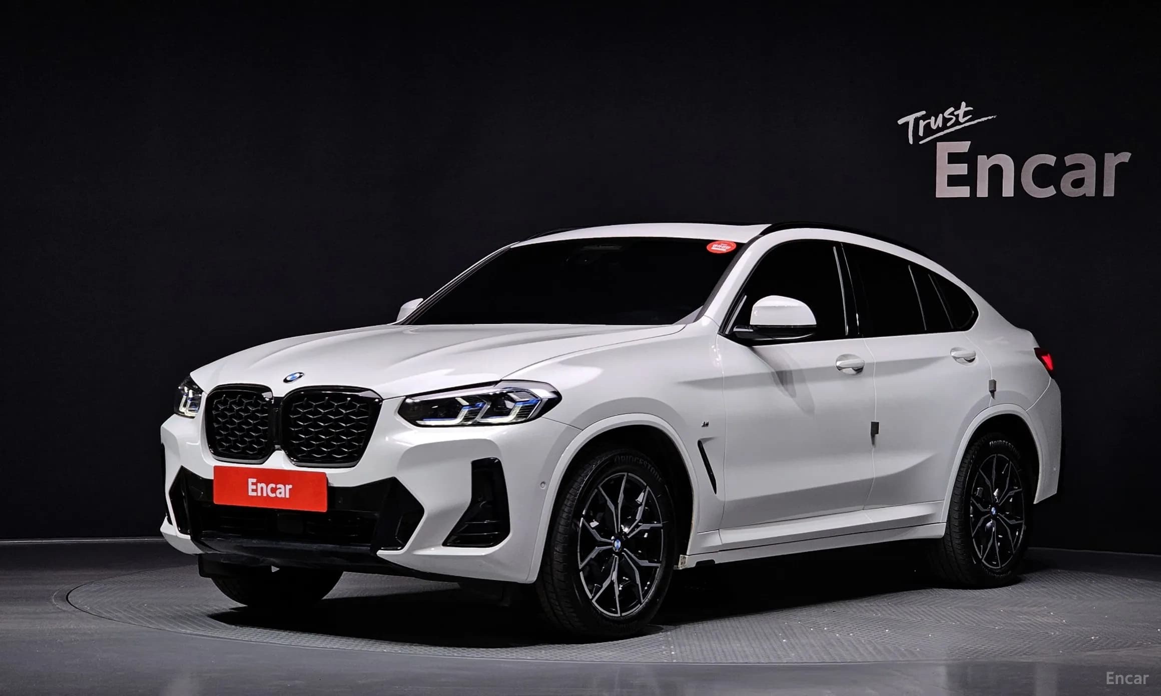 X4 (G02)