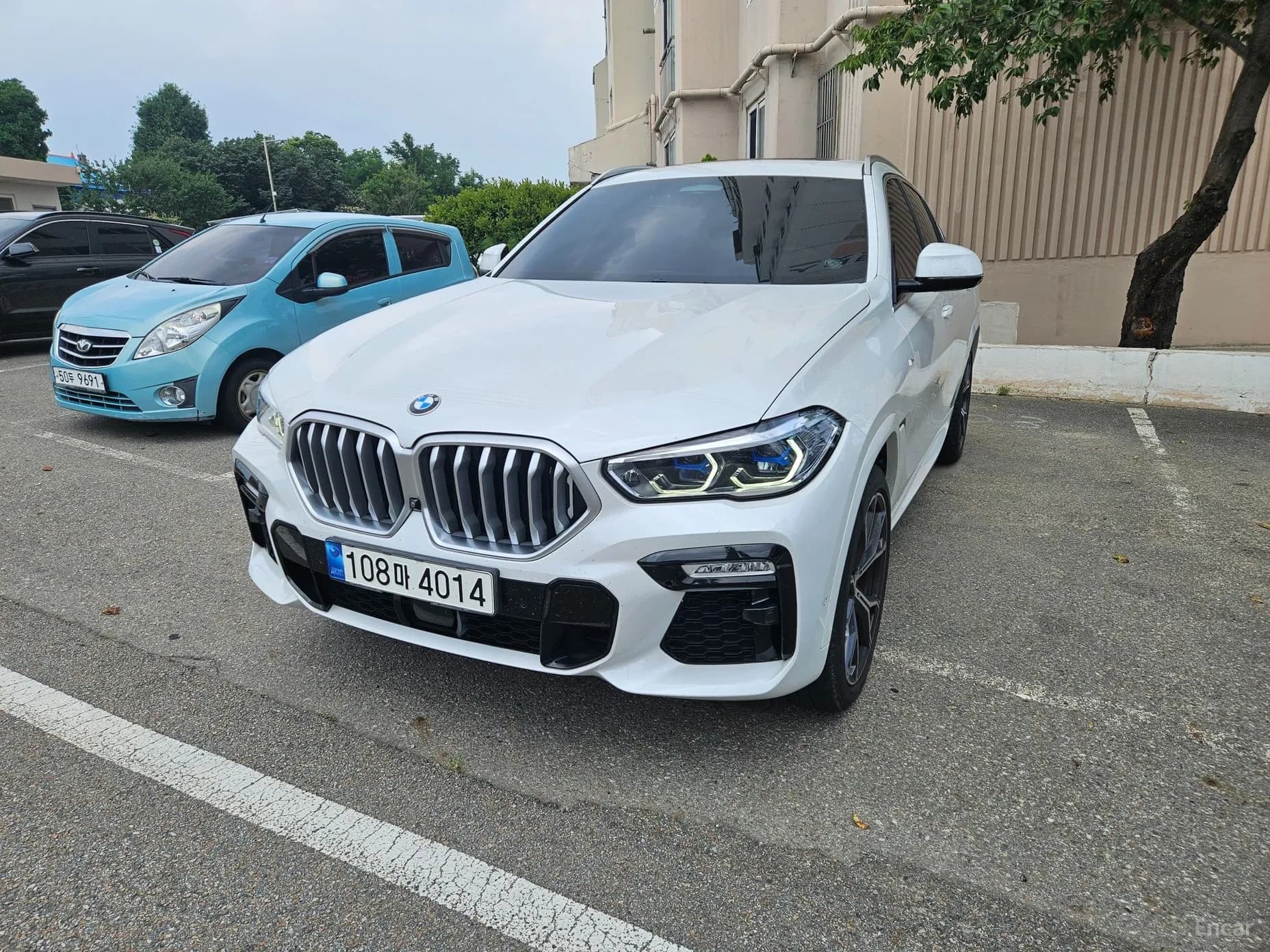 X6 (G06)