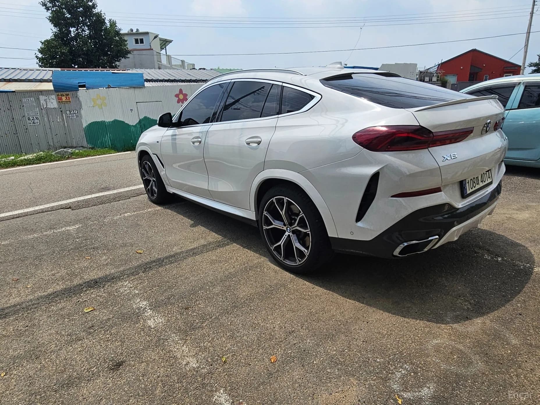 X6 (G06)